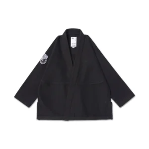 Albino & Preto Essential BJJ Gi in black — 400GSM Pearl Weave top, front view, BW black/white embroidery for martial arts.